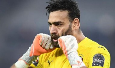 خناقة كهربا وتهديد الشناوي.. التفاصيل الكاملة وراء تراجع الأهلي عن التعاقد مع أبو جبل