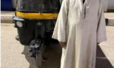 القبض على سائق توك توك تعدى على راكب بعصا خشبية وتسبب فى إصابته بأسيوط 