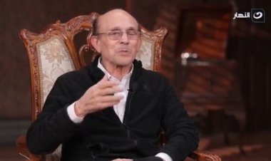 محمد صبحي يطمئن جمهوره بعد وعكته الصحية: السبب ضغط نفسي وفيروس بالمخ