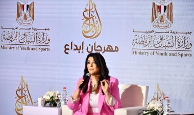 منى الشاذلي سفيرة مهرجان إبداع لشباب الجامعات
