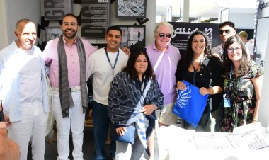 حسين فهمي وعمرو منسي ونجيب ساويرس في سوق مهرجان الجونة