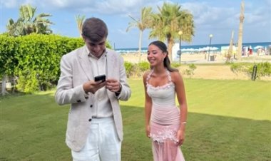 هنا داود تحتفل بخطبتها في أجواء عائلية