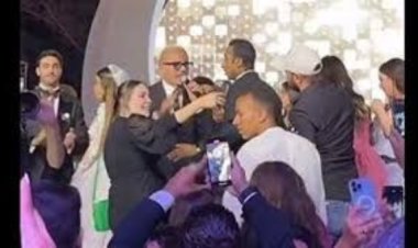 تغيب الشاب المصفوع من عمرو دياب عن جلسة استئناف الهضبة على حكم تغريمه 200 جنيه