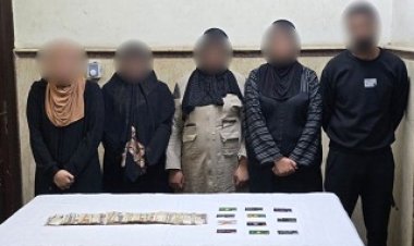 سقوط أخطر تشكيل عصابى تخصص فى سرقة البطاقات البنكية من كبار السن بأسلوب “المغافلة” بالإسكندرية 