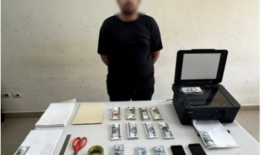 ضبط شاب تخصص في تزييف وترويج العملات الأجنبية المقلدة بالدقي