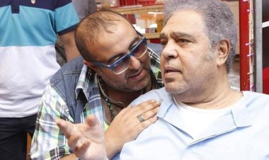 ابنة سامي العدل تكشف عن وقوف سامح عبد العزيز بجانبها بعد وفاة والدها