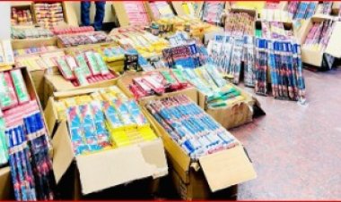 قبل رمضان.. العثور على 7 ملايين قطعة ألعاب نارية مخزنة داخل مخزن بمنطقة الجمالية