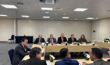 وزير الصحة يبحث مع «سيمنز» إنشاء مراكز إحالة إقليمية للأشعة التشخيصية والتداخلية