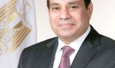 محافظ بني سويف يُهنئ الرئيس السيسي بذكرى تحرير سيناء