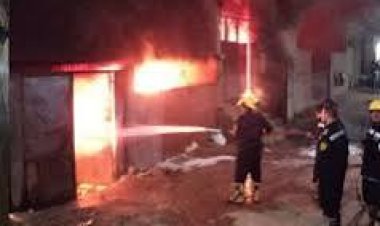 إخماد حريق داخل مصنع للصناعات الغذائية في مدينة بدر وإصابة 7 أشخاص باختناق 