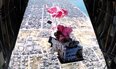 المتحدث العسكري: مصر تواصل المشاركة في المهمة الإنسانية بتنفيذ إسقاط أطنان من المساعدات على غزة