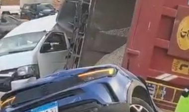 حبس سائق السيارة النقل المتسبب في حادث الطريق الدائري 4 أيام على ذمة التحقيقات