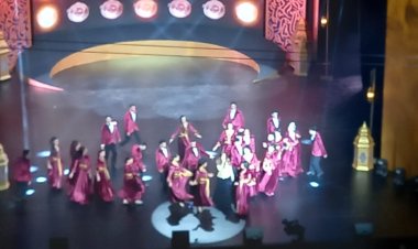 استدعت الفنانين على المسرح.. نانسى عجرم تحيى حفل المتحدة لإطلاق دراما رمضان 2026