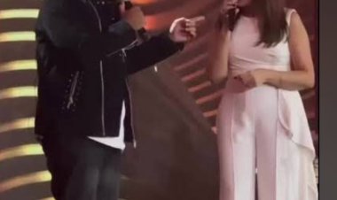 نسى كلام الأغنية .. موقف محرج يتعرض له المطرب محمد عدوية أثناء مشاركته أنغام الغناء