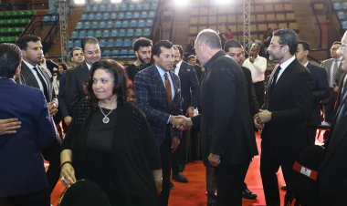 وزير الرياضة ورئيس الزمالك يحضران حفل تأبين «العامري فاروق» بالأهلي | صور