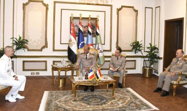 تفاصيل لقاء وزير الدفاع ورئيس هيئة الأركان العامة للقوات المسلحة الفرنسية