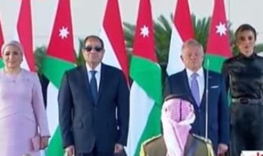 مراسم استقبال رسمية للرئيس السيسي فور وصوله إلى العاصمة الأردنية