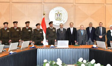 المتحدث العسكرى: «إدارة الإشارة» توقع مذكرة تفاهم مع الشركة القابضة لكهرباء مصر