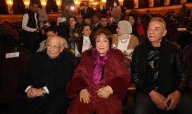 رشوان توفيق عن علاقته بالراحلة سميحة أيوب: «مسابتنيش في حلوة ولا مرة»