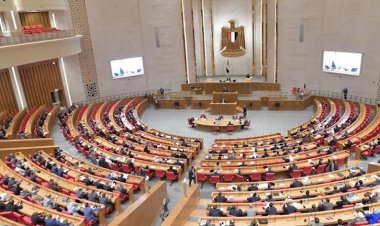 البرلمان المصري يوافق على تفويض الرئيس السيسي بإرسال قوات دفاعية للسعودية