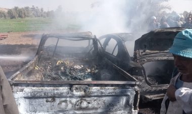 الجثث بقت فحم.. مصرع 3 أشخاص في حادث تصادم سيارتين واشتعال النيران بهما 