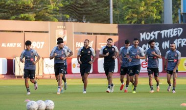 لحسم الدوري.. الأهلي يواصل تدريباته استعدادًا لمباراة سموحة