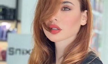 ​«نيولوك يخطف الأنظار».. المطربة قمر تفاجئ جمهورها بالشعر الذهبي في أحدث ظهور أنثوي