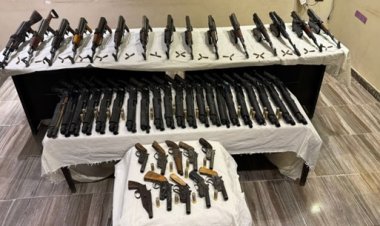 مصرع 4 عناصر إجرامية وضبط أسلحة ومخدرات ب 18 مليون جنيه في قنا