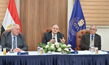 رئيس هيئة الدواء يبحث مع وفد «الأدوية الأمريكي» سبل تعزيز التعاون المشترك