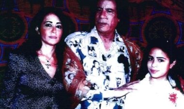 مستشارة الرئيس معمر القذافي السابقة تتهم المنتج محمد فوزي بالنصب 