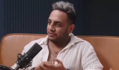 أوس أوس يكشف كواليس احتجازه في مطار إيطاليا: "دخلت أوضة كلها ناس محبوسة وشكلهم يرعب"