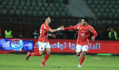 الأهلي يفوز على بتروجت بثلاثية ويعتلي صدارة الدوري