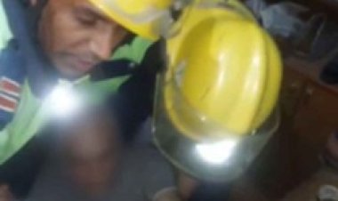 إنقاذ مسن محتجز داخل غرفة نومه بالتجمع الخامس 