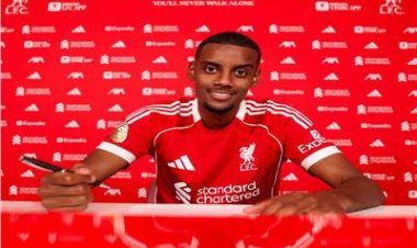 في صفقة تاريخية.. ليفربول يضم أليكسندر إيزاك من نيوكاسل