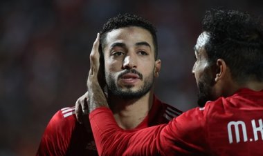«كولر» يعنف «عبد المنعم» ويهدده بالاستبعاد - خاص
