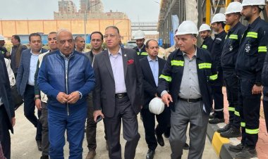 وزير قطاع الأعمال العام يفتتح وحدة تركيز الصودا «المبخرات» بالإسكندرية