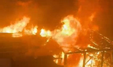 عاجل.. الدفع بـ«3» سيارات إطفاء لإخماد حريق  في عقار سكني بـ«السيدة زينب»