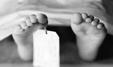 وفاة طفل سقط من الطابق الثاني أثناء هروبه من عقاب والده بالوراق