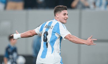 أتليتيكو مدريد يتعاقد رسميا مع الأرجنتيني "ألفاريز"