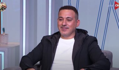 «اتورطت وحبيتها».. دياب يكشف عن قصة تعارفه بزوجته هاجر الإبياري