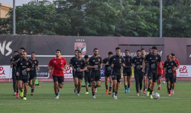 كولر يحاضر لاعبي الأهلي.. وتدريبات خططية استعدادًا للسوبر المصري