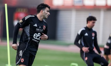 قلل لقاء شبيبة القبائل.. زيزو يعود إلى تدريبات الأهلي