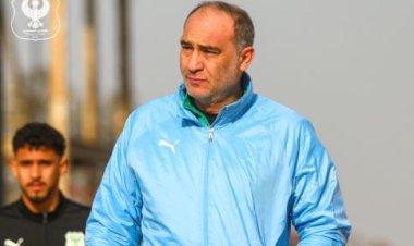 إبراهيم فايق: الأهلي لم يتفاوض مع علي ماهر لتدريب الفريق.. وهذا سبب تواجده بالنادي