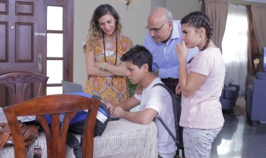 جمال سليمان يُحاول فك شفرة الجيل الجديد في مُسلسل «مين قال» يومياً على «MBC مصر»