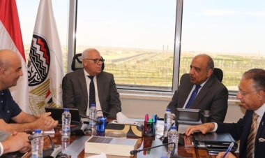 وزير قطاع الأعمال يستقبل محافظ بورسعيد لبحث مستجدات الأعمال والتعاون