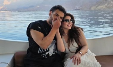 45 غرزة في يده.. شقيقة المطرب مسلم تتهم زوجته بالاعتداء عليه