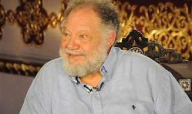 يحيى الفخراني يتلقى تكريمًا خاصًا من مهرجان القاهرة الدولي للطفل العربي