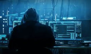 انتحال شخصية وابتزاز مالي.. القبض على هاكرز "فيسبوك" في المنوفية