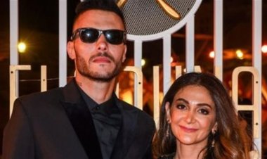 ليلى فاروق طليقة أمير عيد تعلن موعد عزاء والدها 