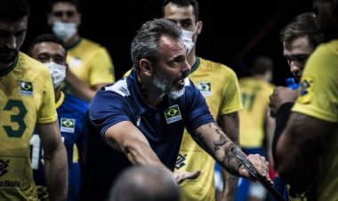 الزمالك يتعاقد مع مدرب برازيلي لفريق «الطائرة»